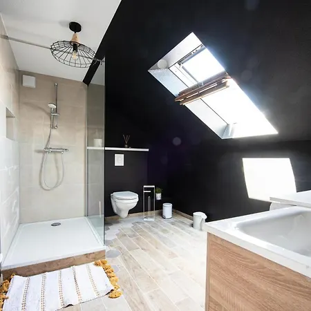 Daire Les Coulisses - Duplex Au Centre - Parking Prive